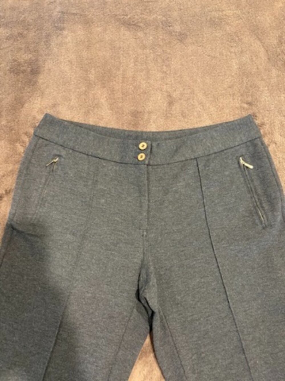 Alfani Gray Pintuck Straight Leg Dress Pants Size 12 Zipper Pockets Stretch Work